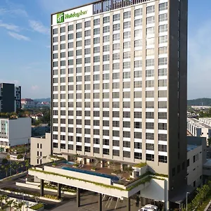 - Airport Hotel Sepang